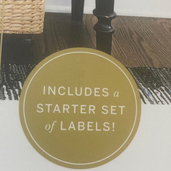 The Home Edit Book - Organizing Guide - Picture 5 of 9